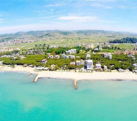 Ok Apartamento Golem (Tirana)
